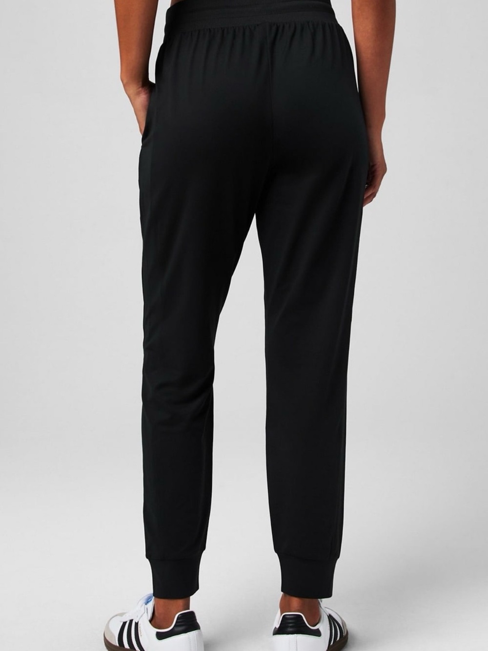 Fabletics - Picture 3 of 3
